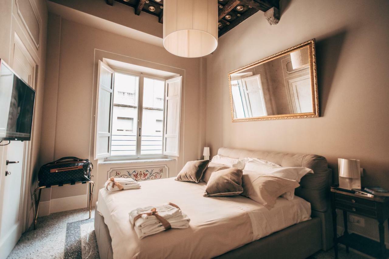 Noble Floor - Luxury Apartment Лука Екстериор снимка